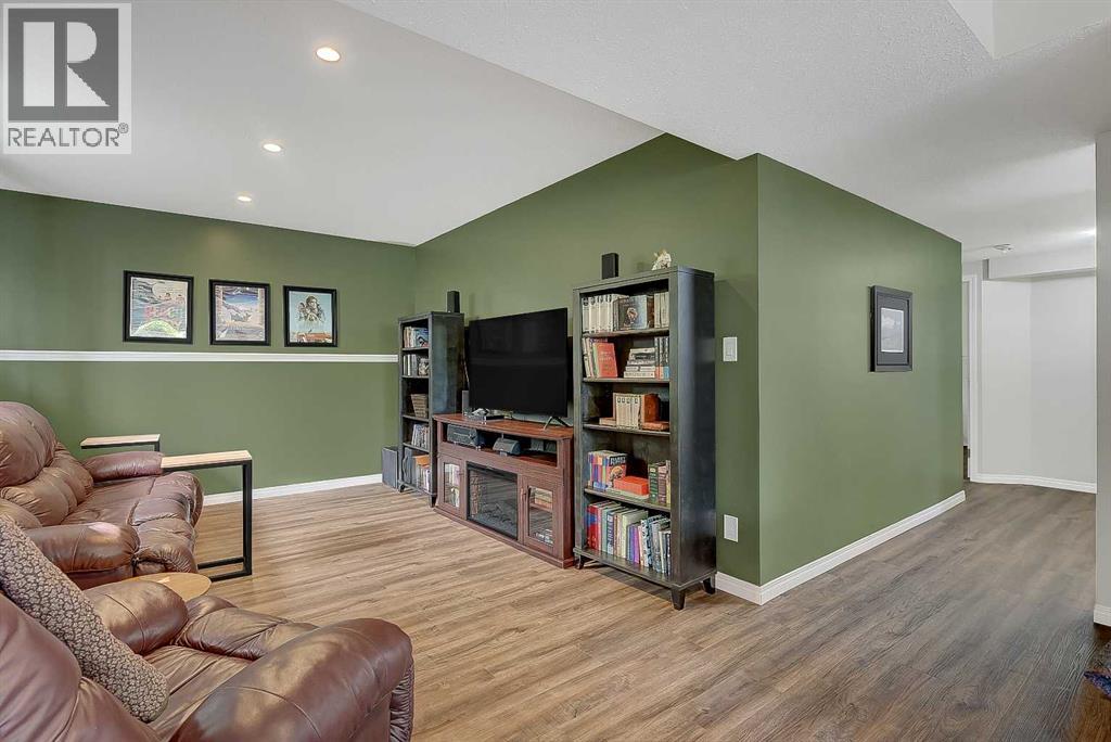10922 66 Avenue - 24