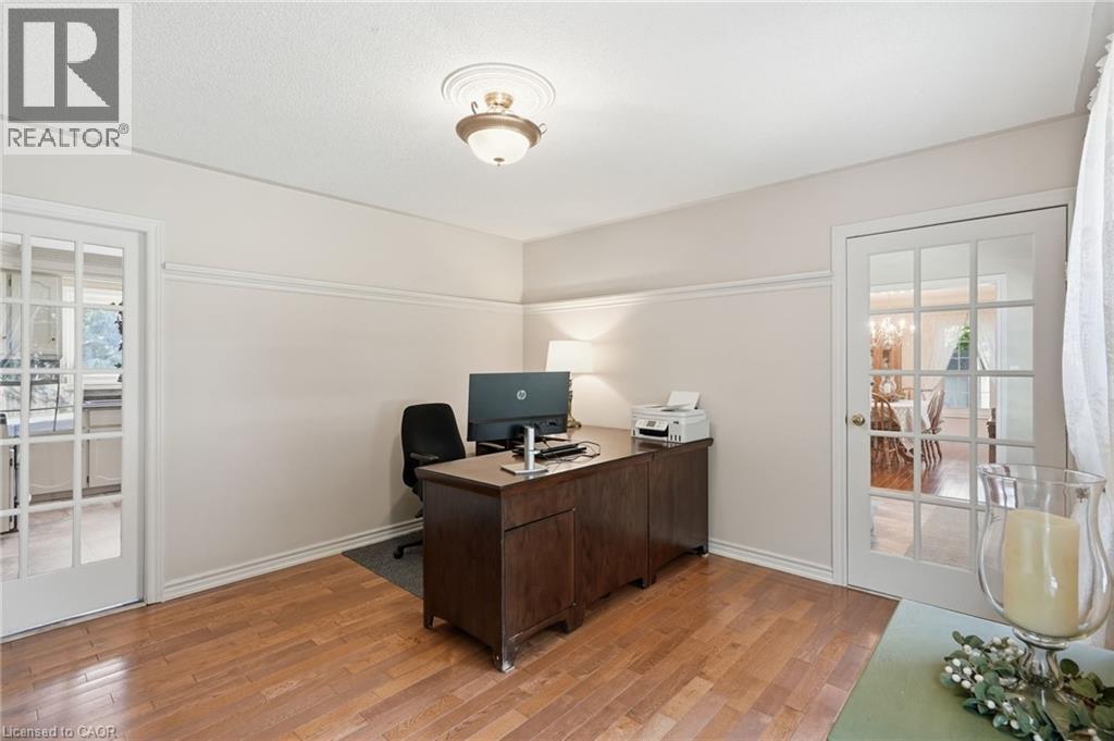 1 MEANDER Close - 9