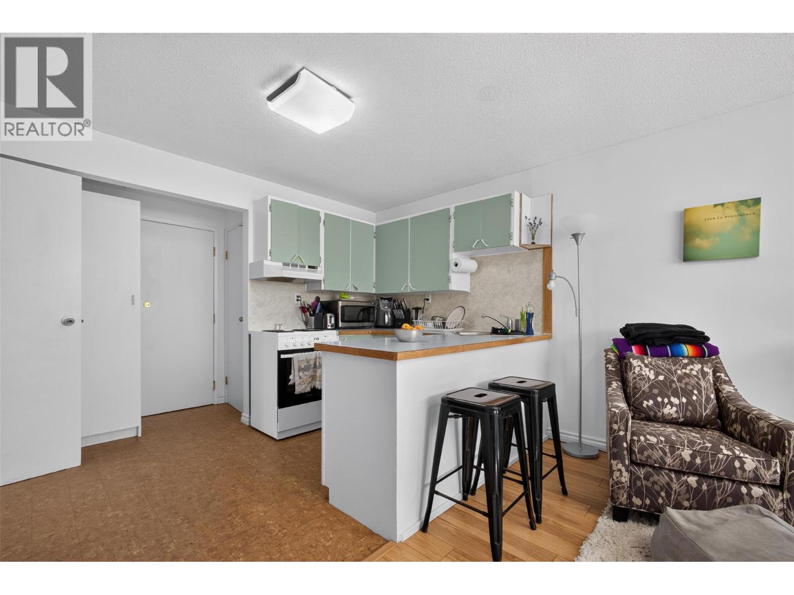 1480 Leaside Avenue - Image 25