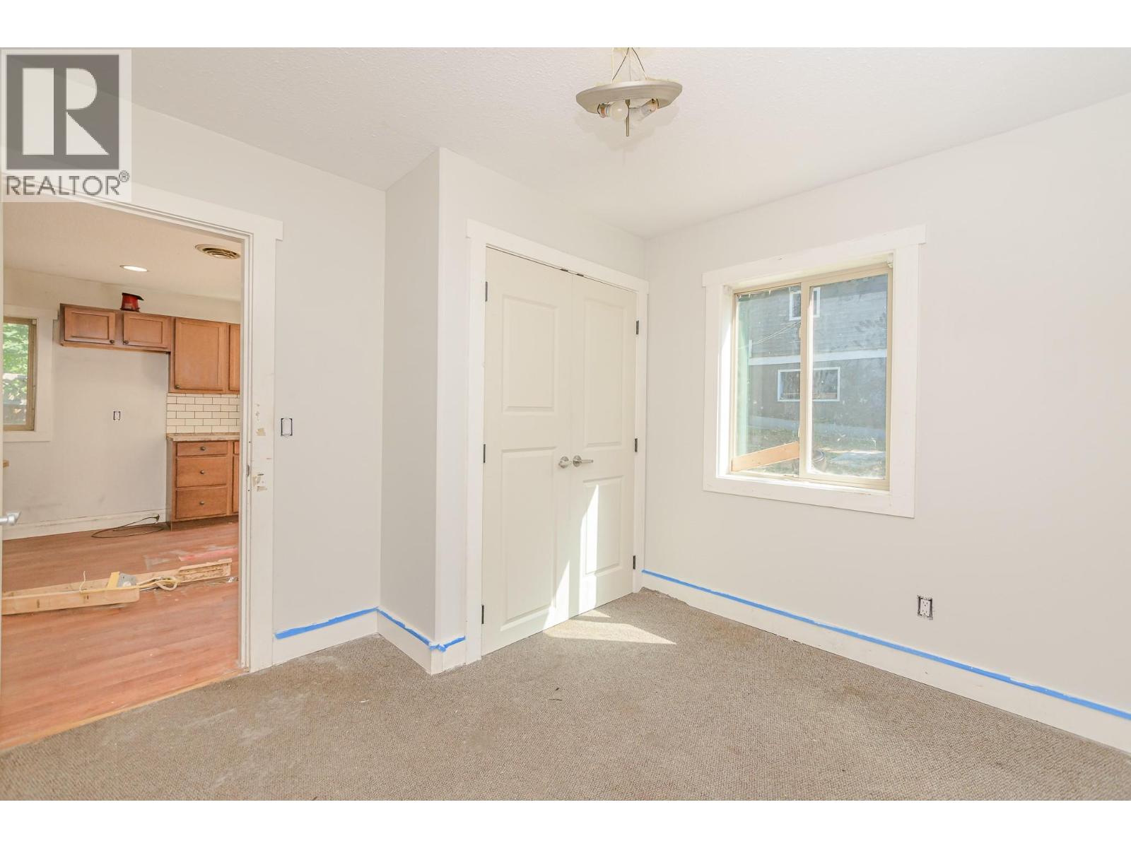630 5 Street SE - 9