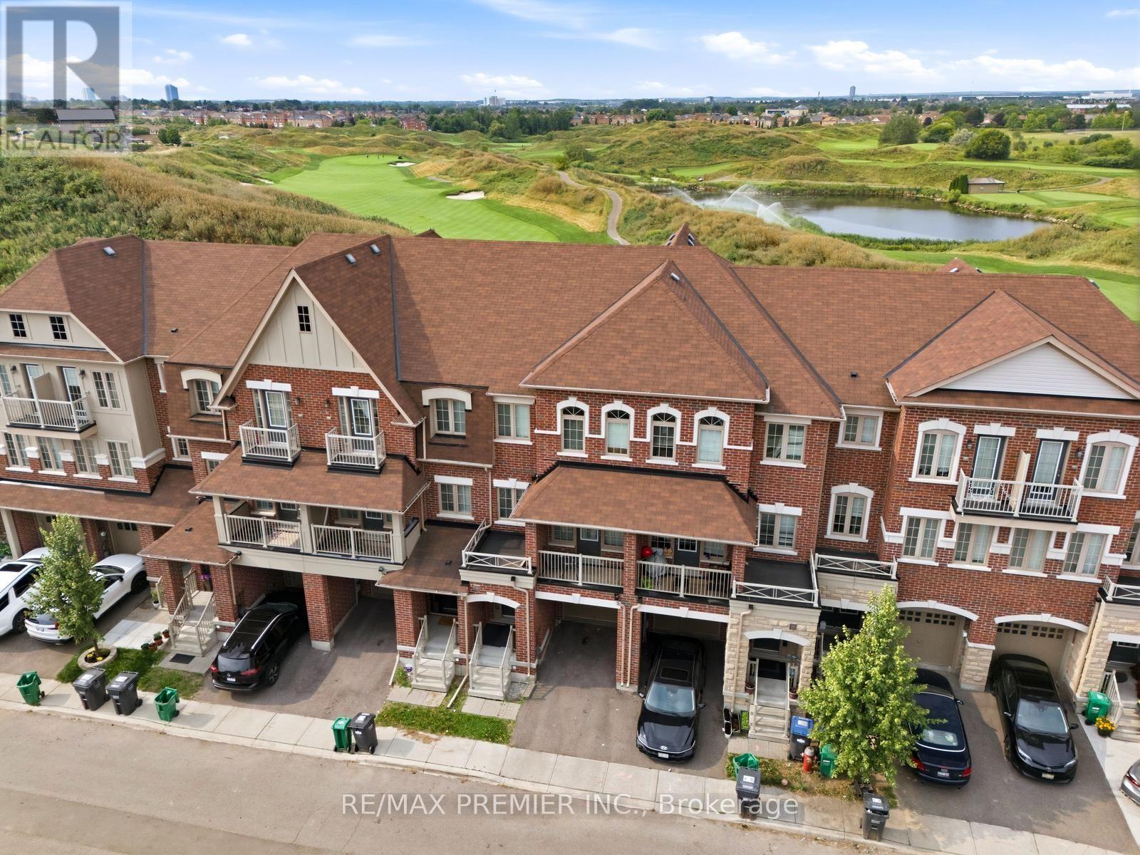32 SHIFF CRESCENT - 27