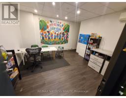 Main Fl - 2567 Hurontario Street, Mississauga, ON L5A2G4 Photo 11