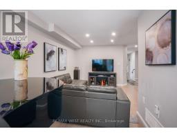 8 Jensen Court, Vaughan, ON L6A2T6 Photo 11