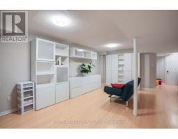 8 Jensen Court, Vaughan, ON L6A2T6 Photo 15