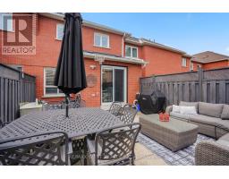 8 Jensen Court, Vaughan, ON L6A2T6 Photo 33