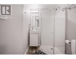 8 Jensen Court, Vaughan, ON L6A2T6 Photo 13