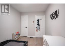 8 Jensen Court, Vaughan, ON L6A2T6 Photo 25