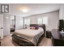 8 Jensen Court, Vaughan, ON L6A2T6 Photo 31