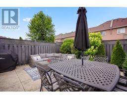 8 Jensen Court, Vaughan, ON L6A2T6 Photo 34