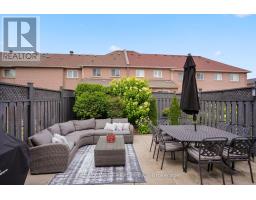 8 Jensen Court, Vaughan, ON L6A2T6 Photo 35