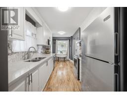 152 Weybridge Trail, Brampton, ON L6V3W2 Photo 9