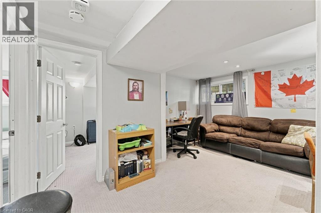 46 MCCOLL Drive - Image 32