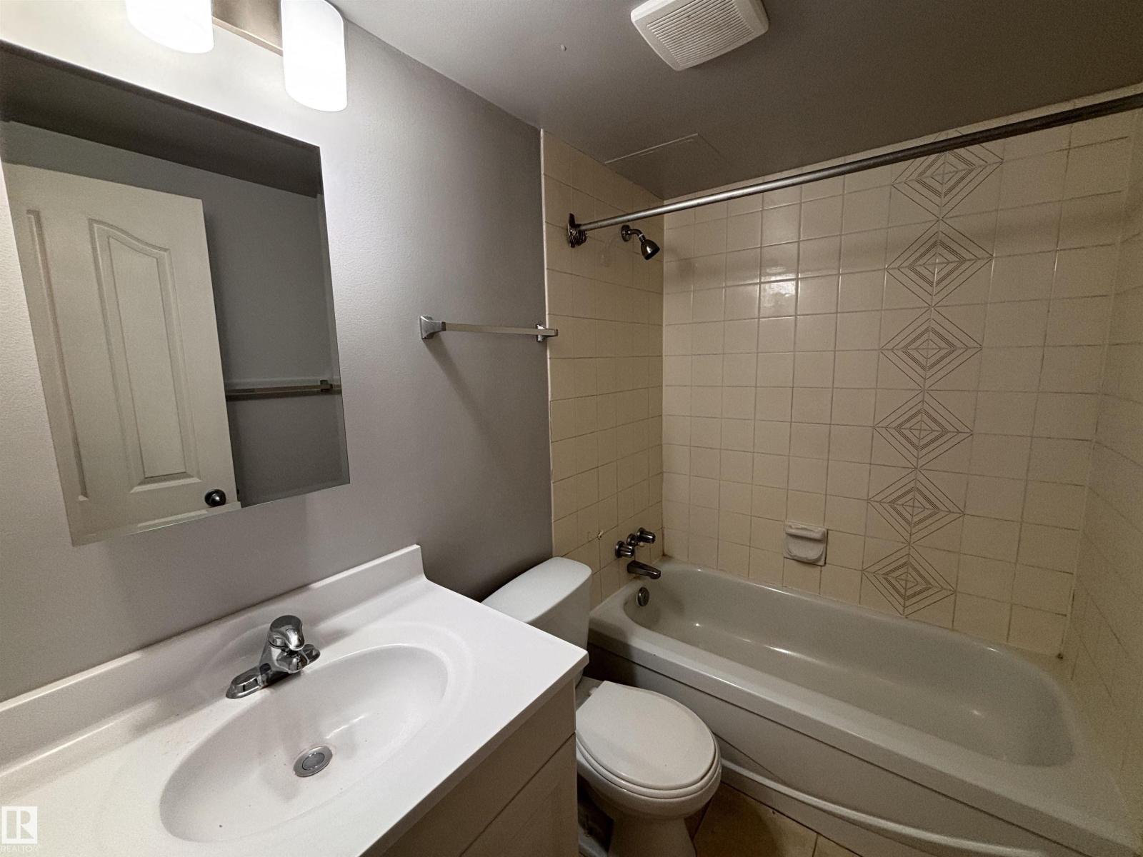 203 12831 66 Street NW - Photo 16