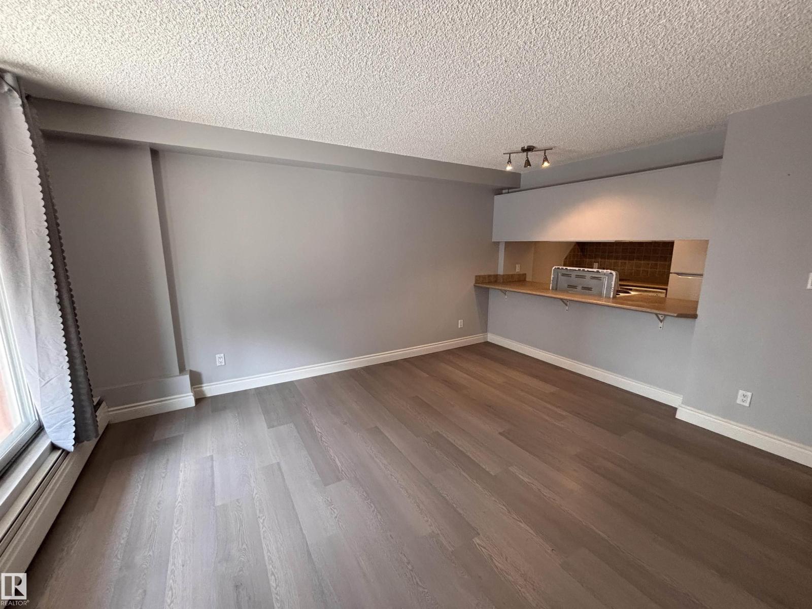 #203 12831 66 ST NW - 24