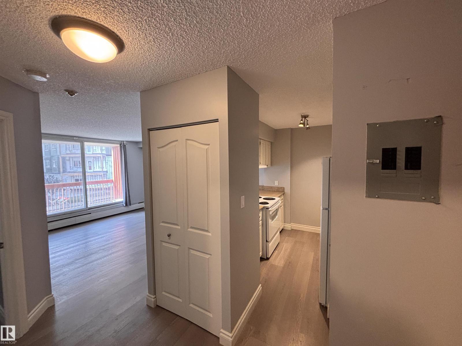 203 12831 66 Street NW - Photo 8