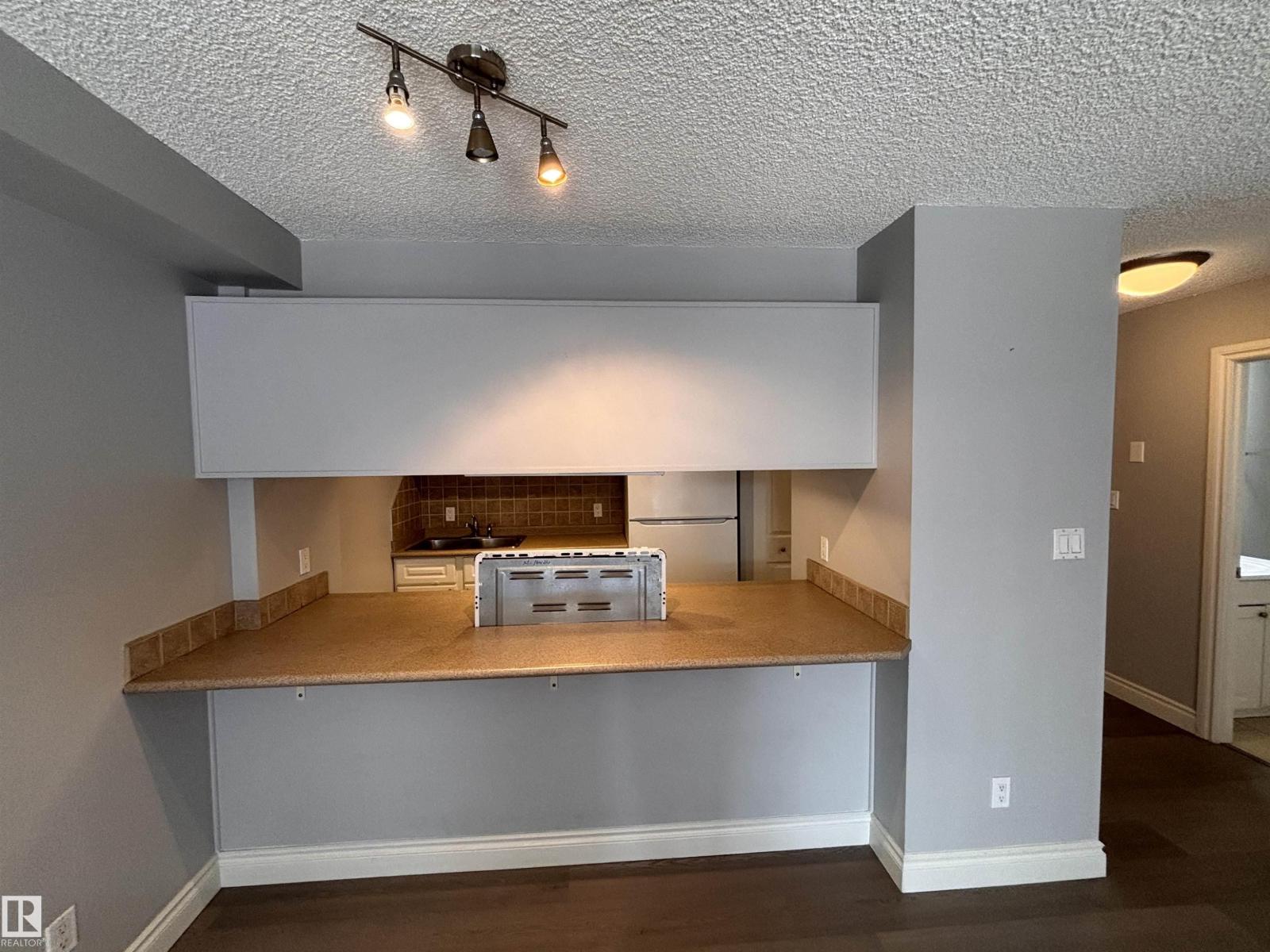 203 12831 66 Street NW - Photo 9