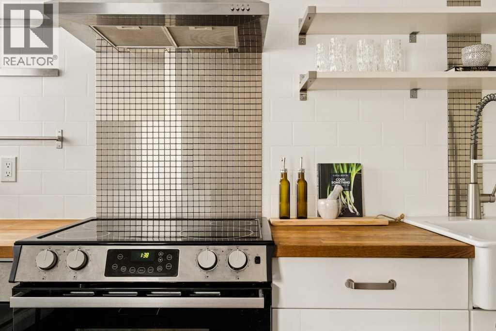 1721 13 Street Southwest - Photo 9