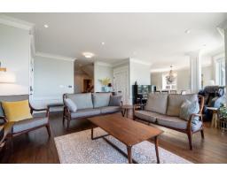 13289 12b Avenue, Surrey, BC V4A1C2 Photo 9