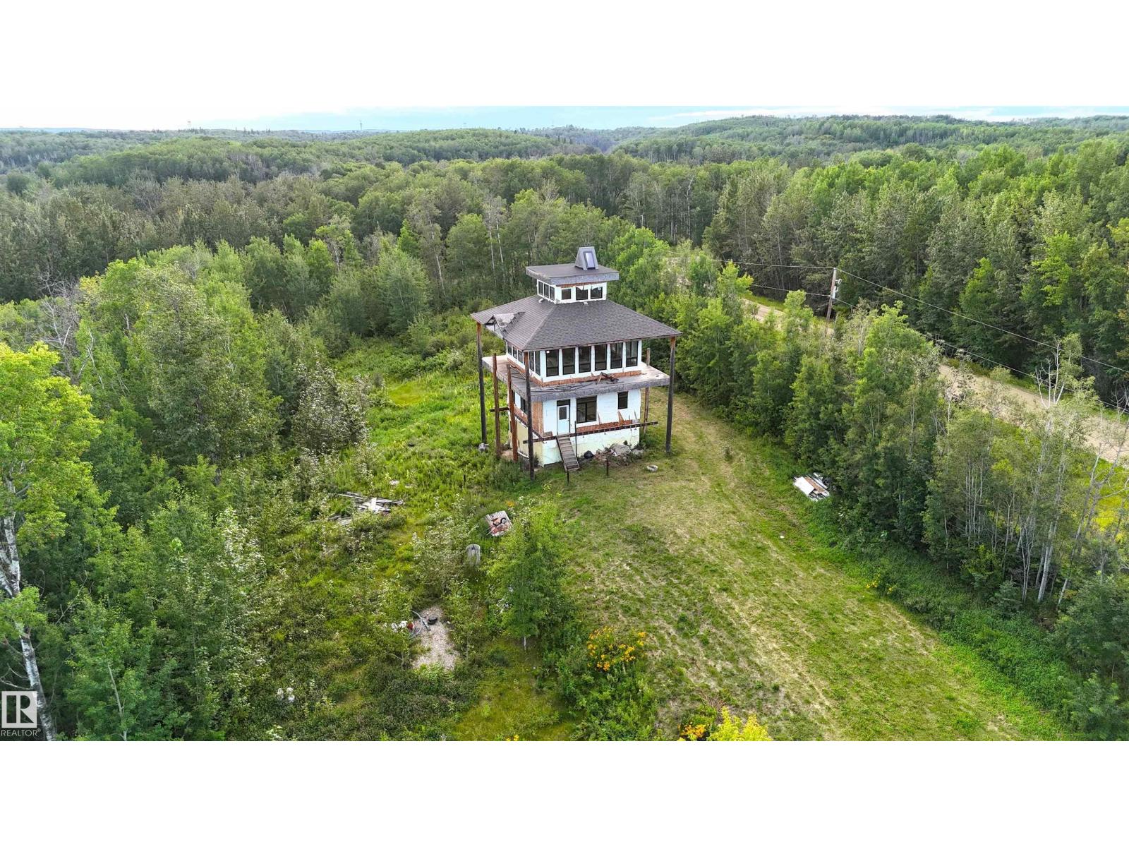 #60 52228 RGE ROAD 30 - 10