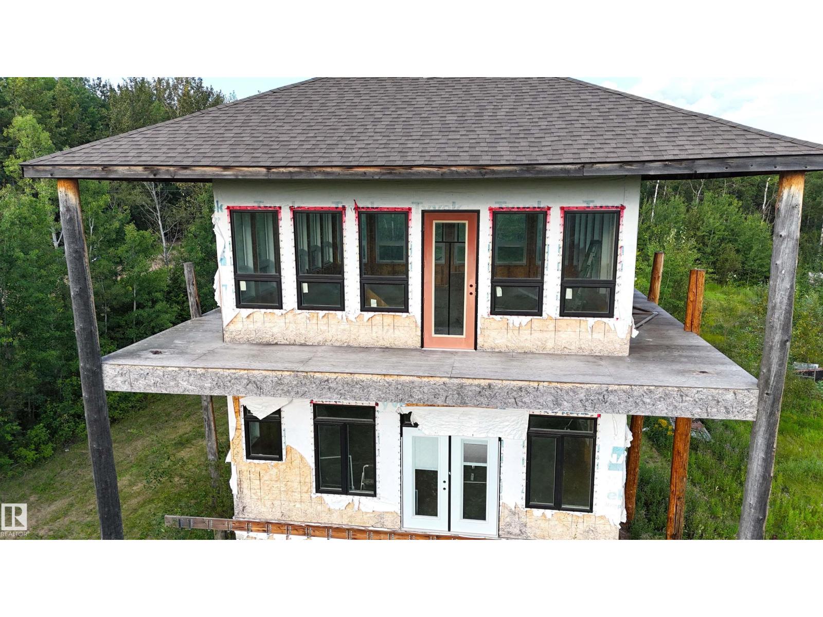 #60 52228 RGE ROAD 30 - 21