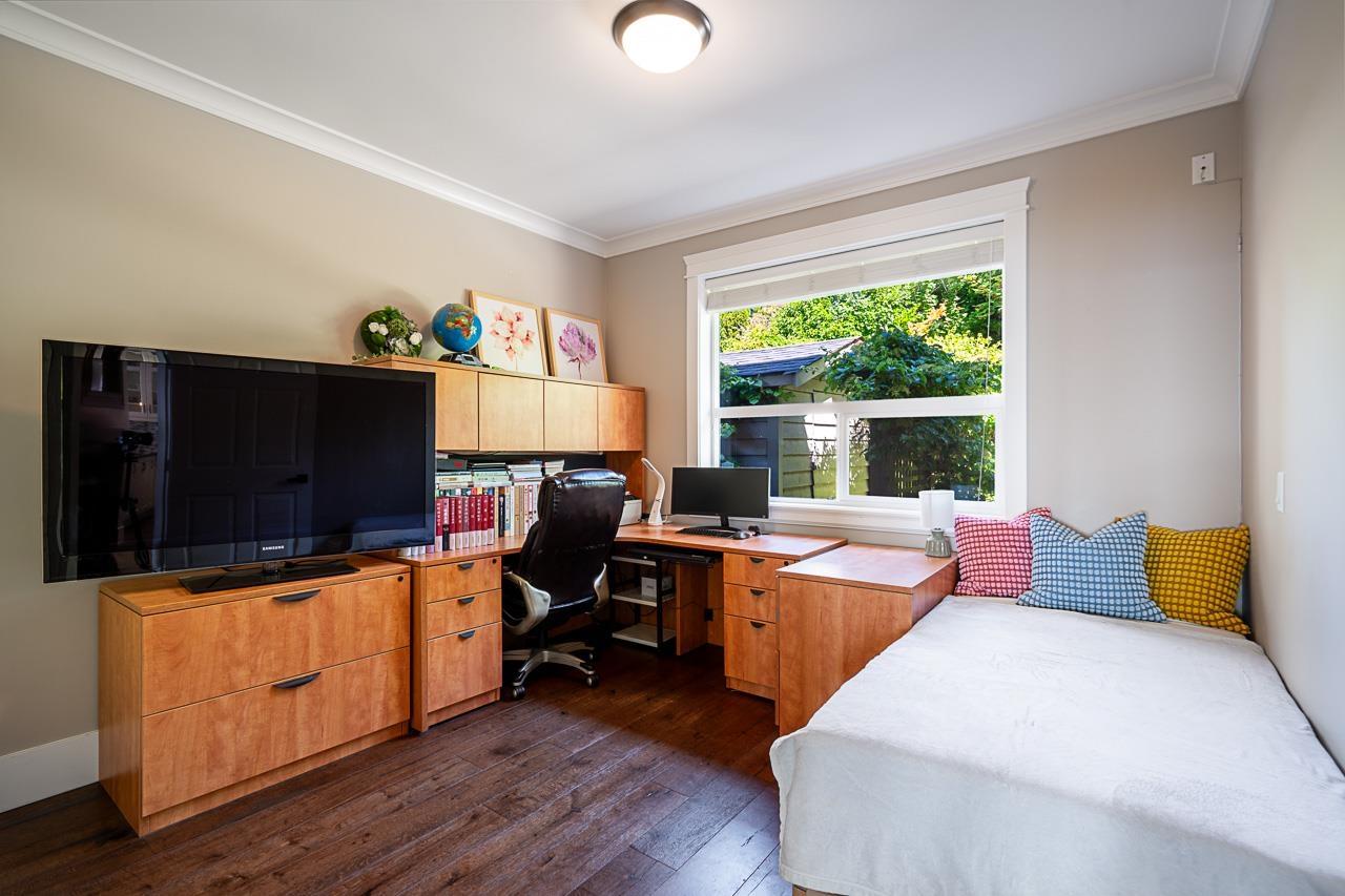 13289 12B AVENUE, Surrey