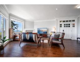 13289 12b Avenue, Surrey, BC V4A1C2 Photo 10