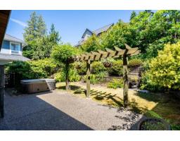 13289 12b Avenue, Surrey, BC V4A1C2 Photo 33