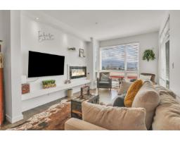 115 2242 Whatcom Road, Abbotsford, BC V3G0G3 Photo 6