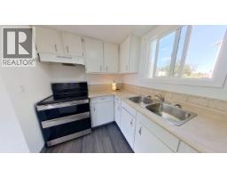 8836 101 Avenue, Fort St  John, BC V1J5G2 Photo 10