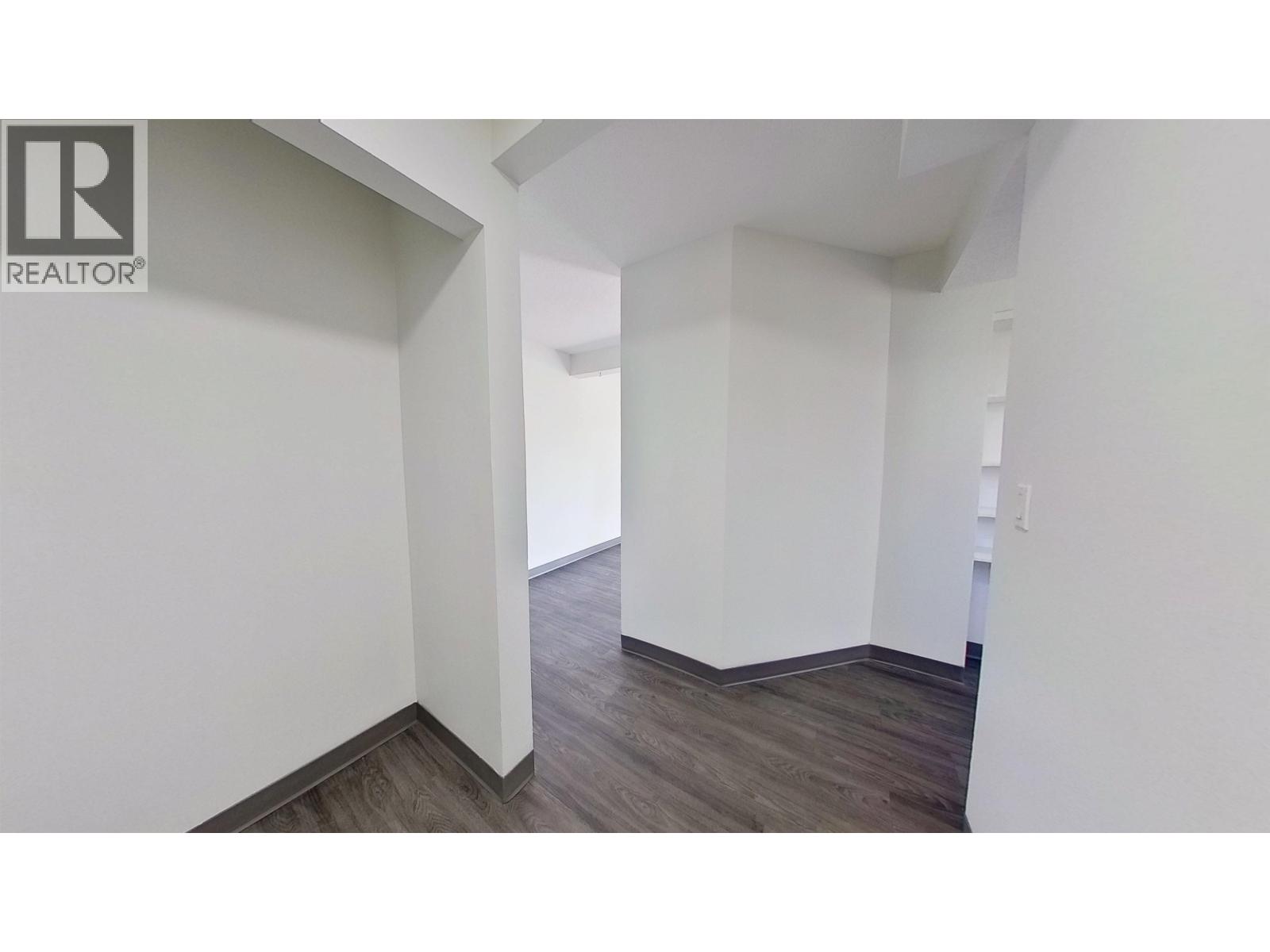 8836 101 AVENUE - 14