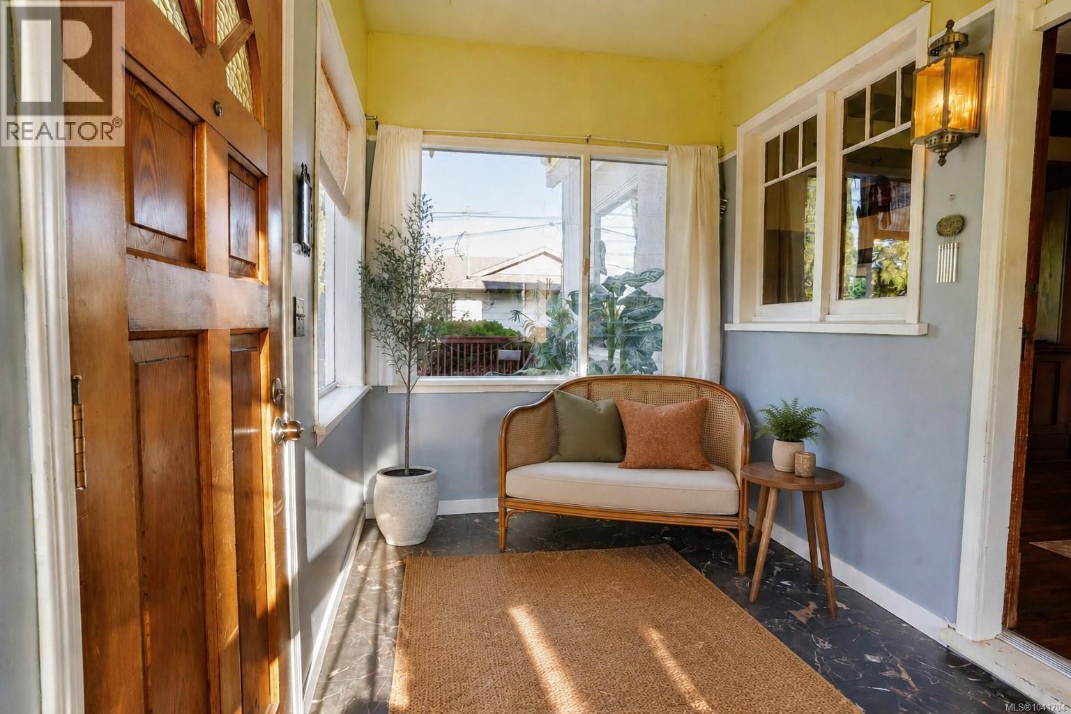 1295 Santa Rosa Ave - 35
