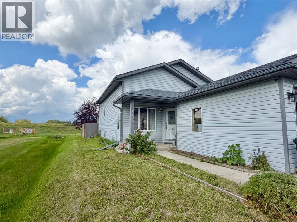 9804 102 Avenue - Image 3