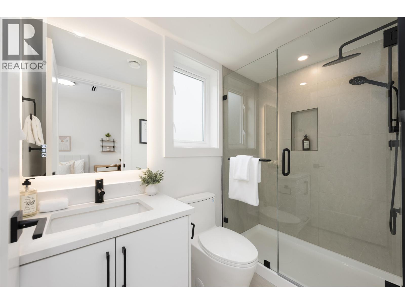 5 6808 ELWELL STREET, Burnaby