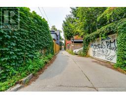 Laneway - 390 Palmerston Boulevard, Toronto, ON M6G2N6 Photo 8