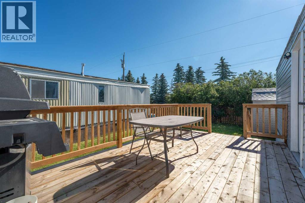 232 Polar Avenue Northeast - Photo 12