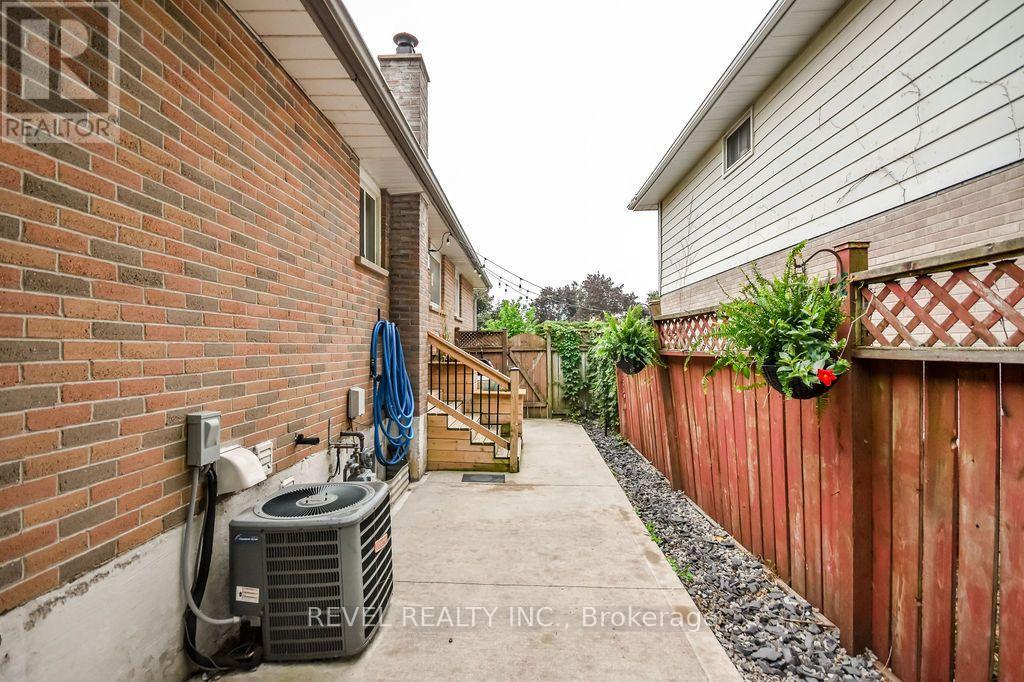 20 CYNTHIA COURT - Image 46