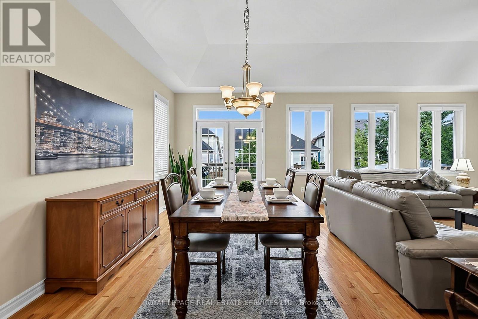 17 LEEWARD CIRCLE - 20