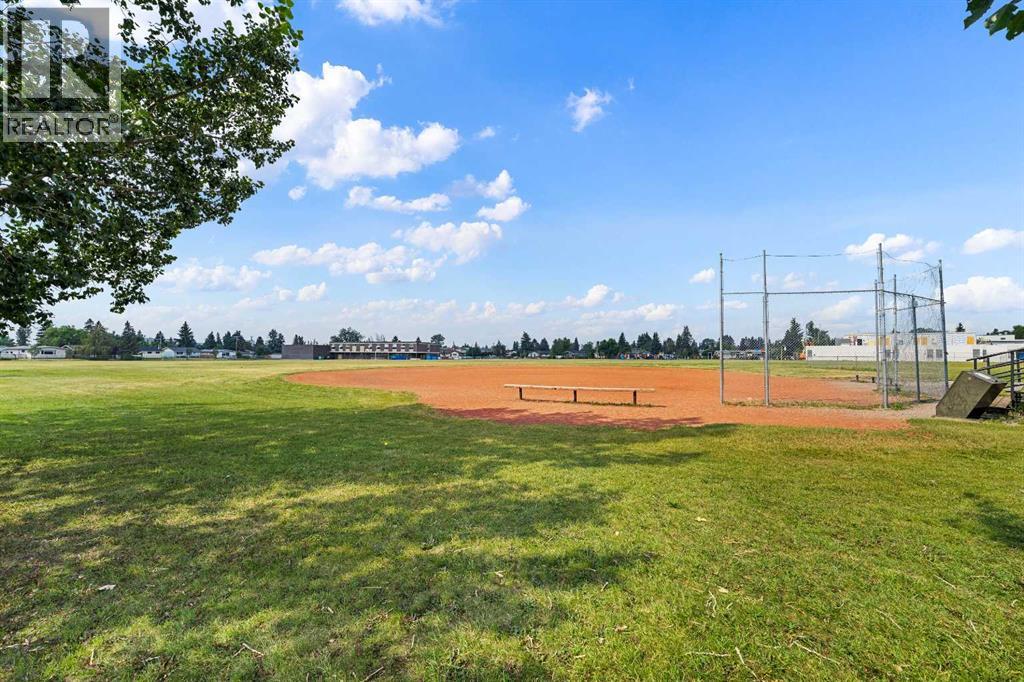 632 Foritana Road SE - 50