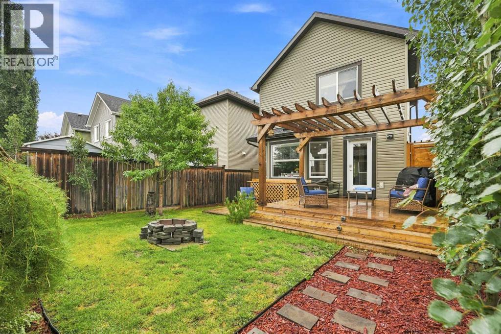 106 Autumn Crescent SE - 31