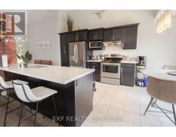 3200 Jinnies Way, London South, ON N6L0B5 Photo 10