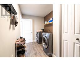 3200 Jinnies Way, London South, ON N6L0B5 Photo 13