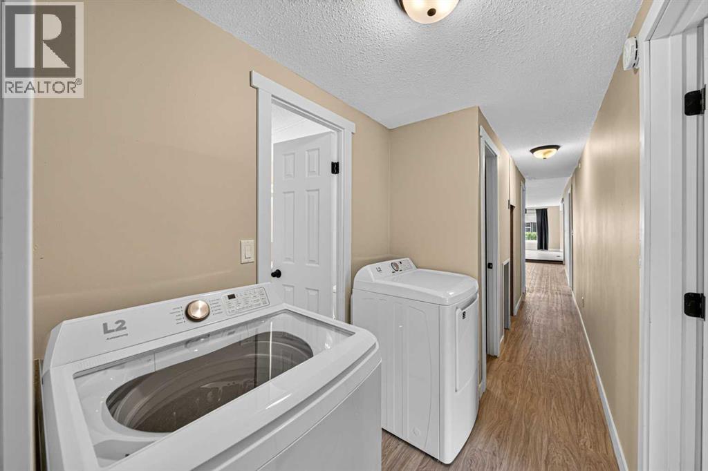 1230 84 Street - Photo 33