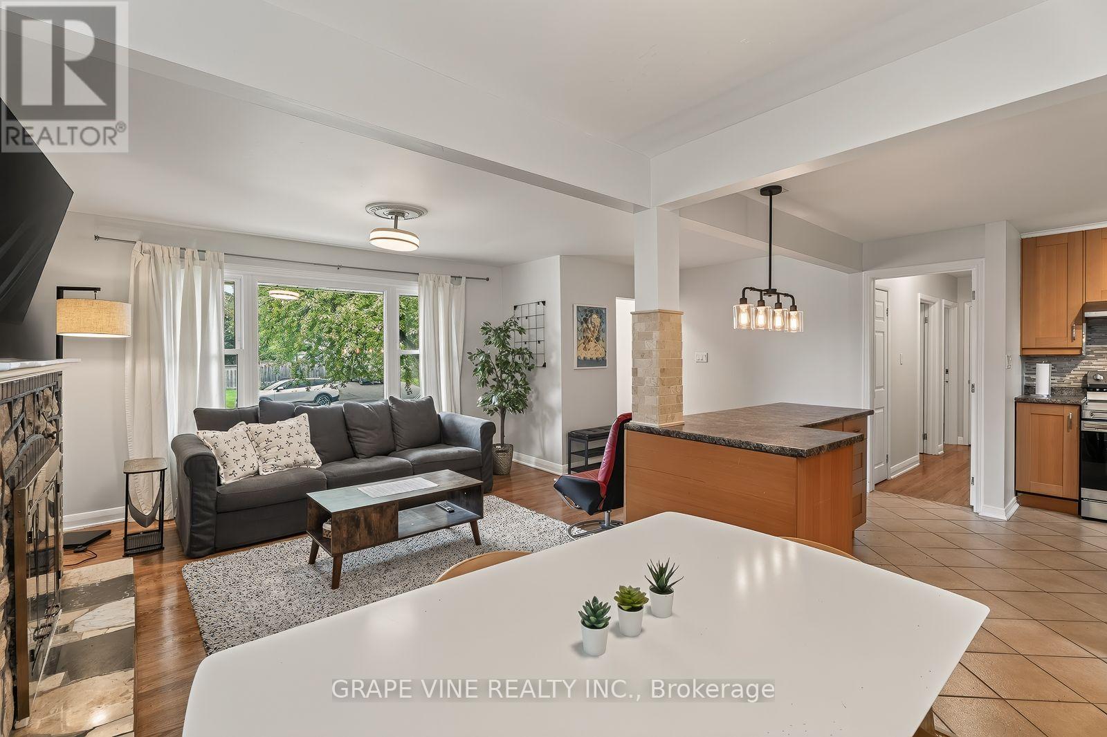 5 Bed, 2 Bath House for Sale in Ottawa – 125 NORICE STREET, Ottawa – MLS# X13674054 - Image 19
