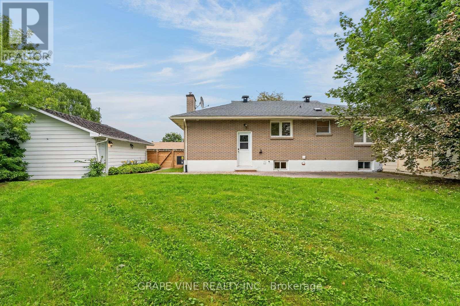 5 Bed, 2 Bath House for Sale in Ottawa – 125 NORICE STREET, Ottawa – MLS# X13674054 - Image 37