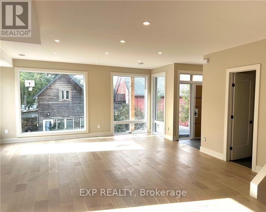 #A + B 25 O'MEARA STREET - 6