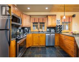 360 Whitehorse Lane Unit# 16, Big White, BC V1P1P3 Photo 12