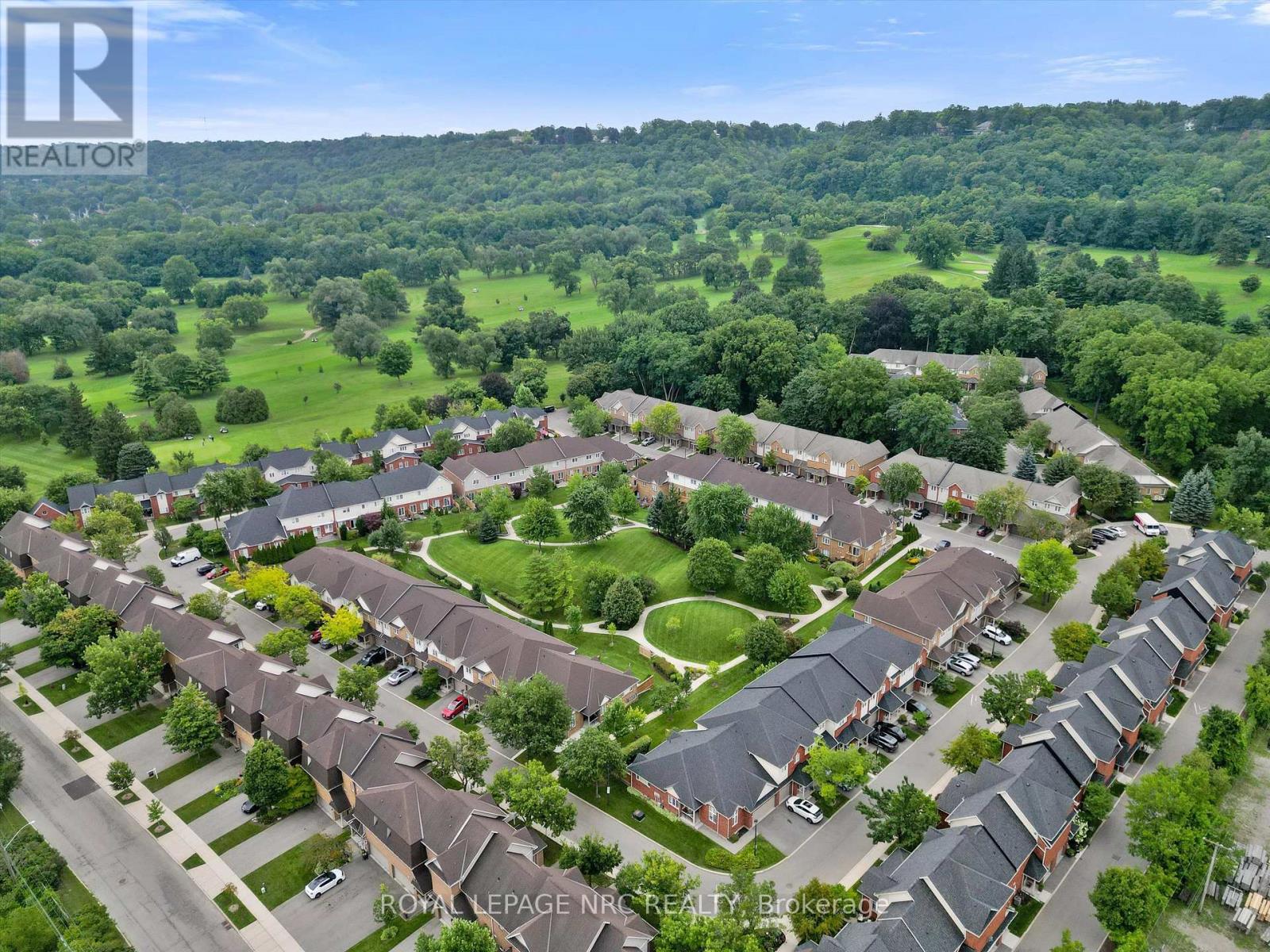 #77 100 BEDDOE DRIVE - Image 37