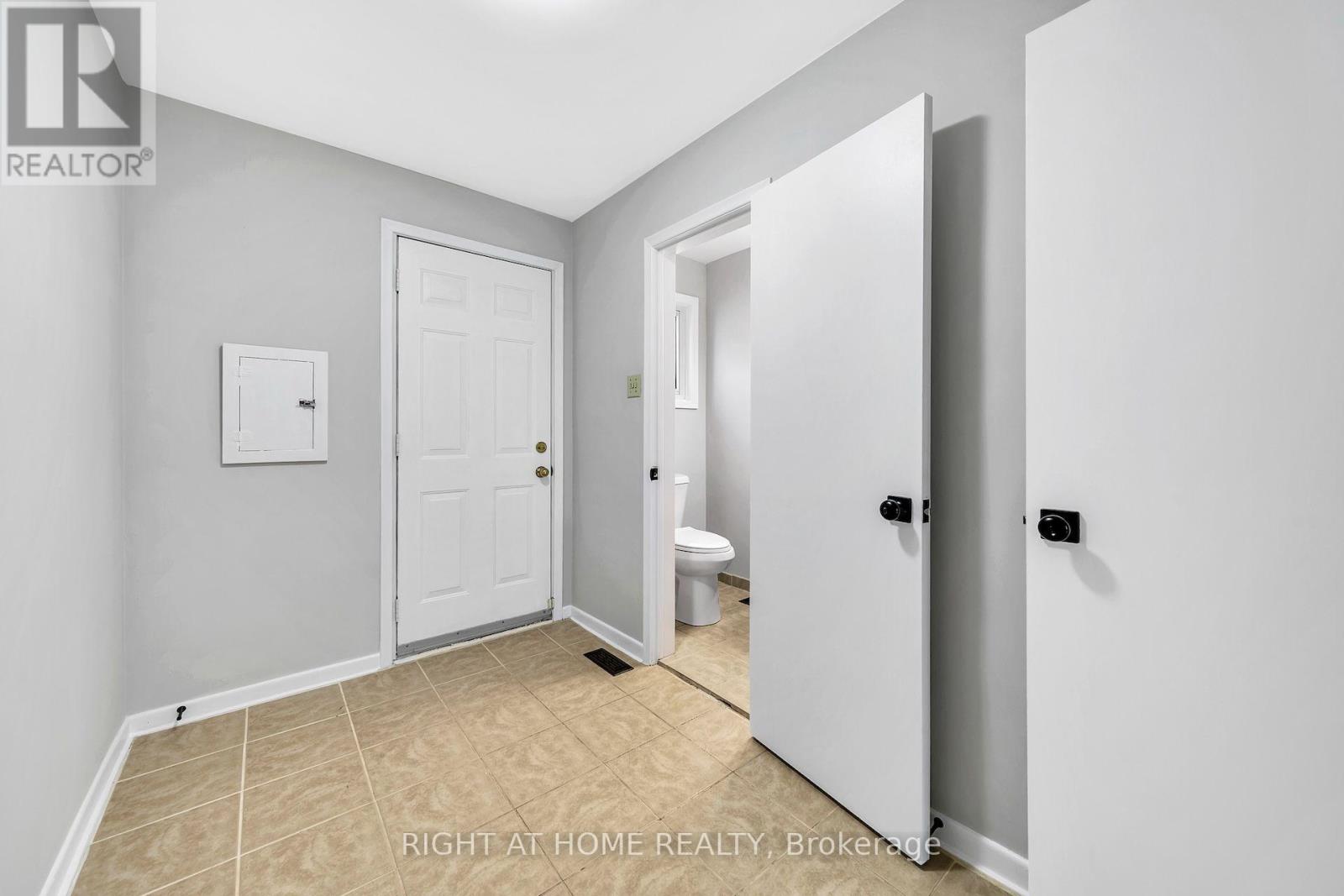 88 PECKHAM AVENUE - Image 27