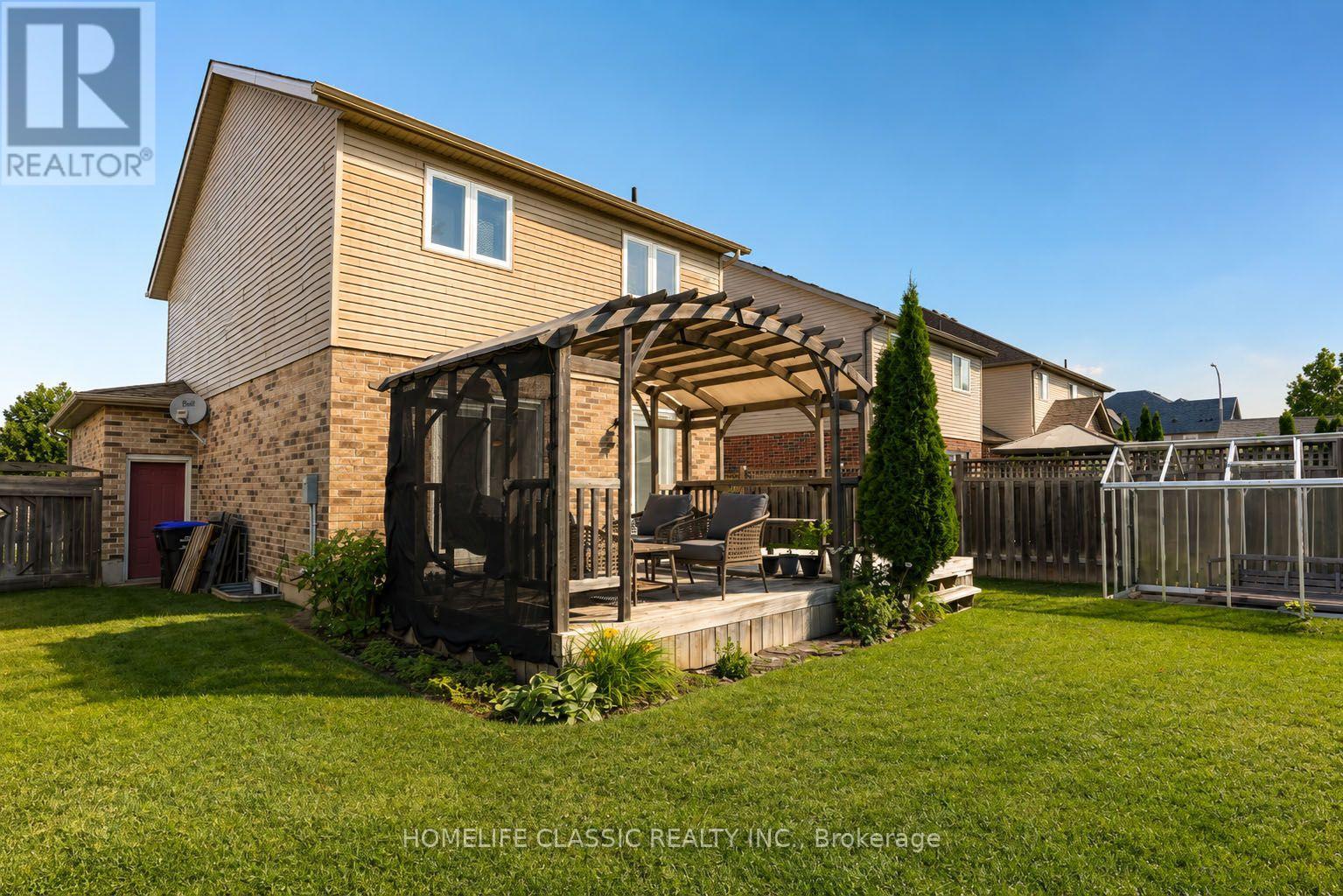 5 IRWIN CRESCENT - Image 33