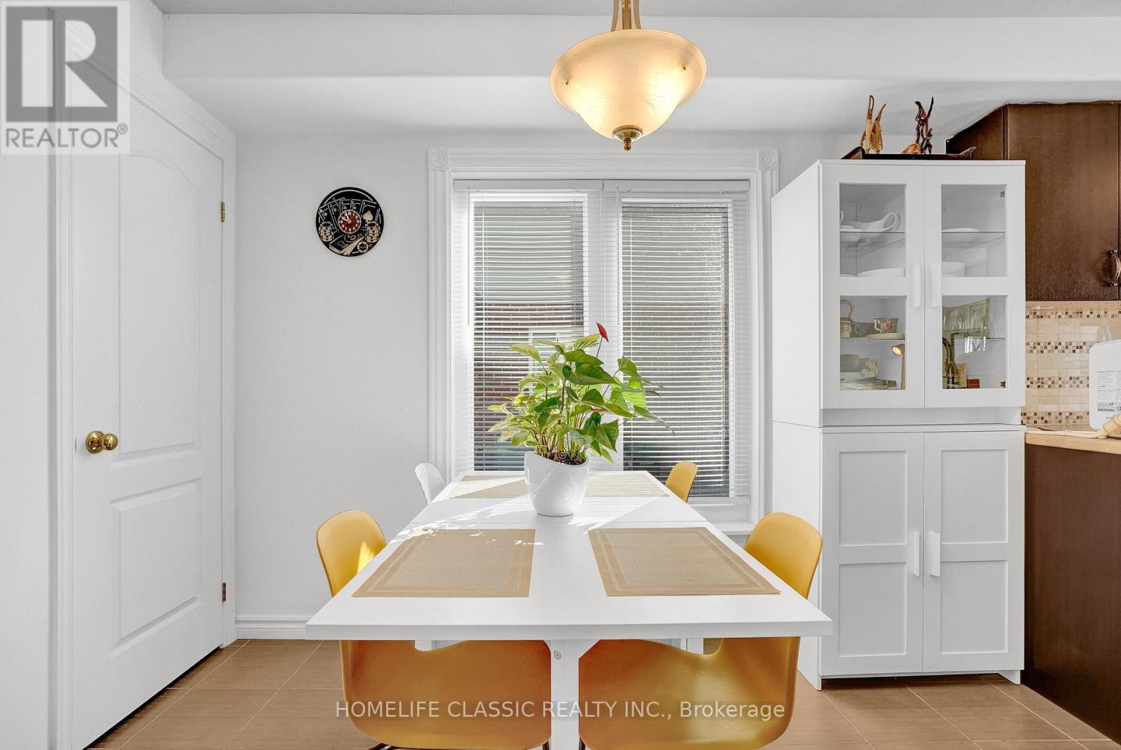 5 IRWIN CRESCENT - Image 7